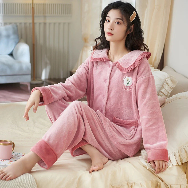 Новейший зимний теплый женский пижамный комплект, фланелевая пижама с длинным рукавом и отложным воротником, пижама для сна