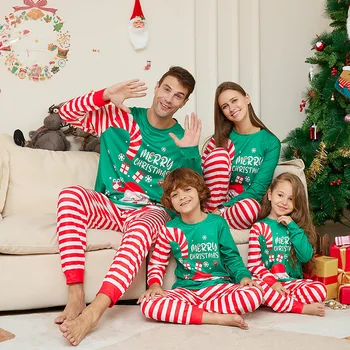 2023 Новая Рождественская Пижама для Родителей и Детей с Буквенным Принтом Санта-Клауса из Мультфильма 