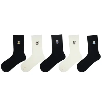 5 Пар / лот Хлопчатобумажные носки для женщин Зимние Ретро-носки с милым медведем, черно-белый комплект, теплые носки для женщин, Рождественский подарок для женщины  3