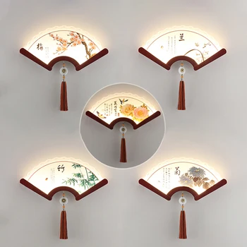 Китайский деревянный настенный светильник в форме веера, светодиодный декоративный лофт для гостиной, японский настенный светильник в стиле ретро для спальни, светильник для прохода в спальню  4