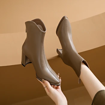 Новые модные бежевые короткие сапоги на высоком каблуке, женские осенне-зимние женские ботинки с острым носком, женские ботинки на высоком каблуке, женские ботинки  4